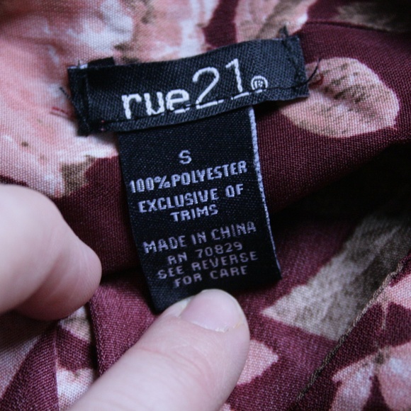 Rue21 Maroon Floral Dress Size Small - Picture 4 of 5